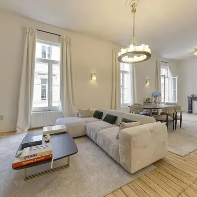 Apartment in the hyper-center