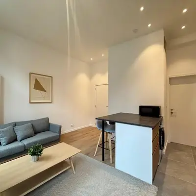 The Modern Nest - Jourdan